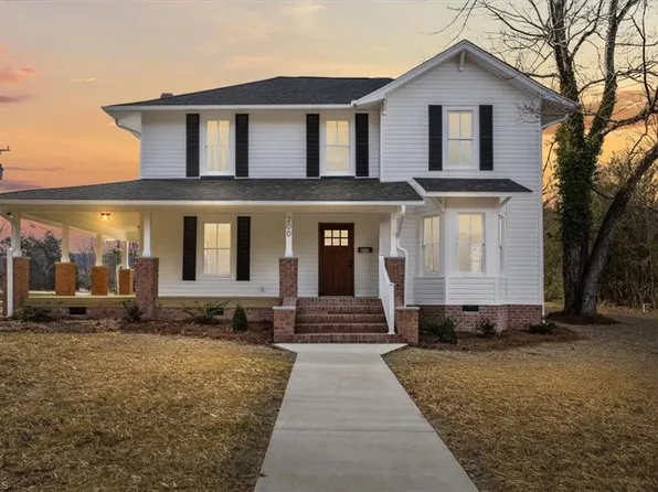 200 Salem St, Thomasville, NC 27360