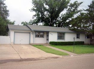 403 Avenue B, Farwell, TX 79325
