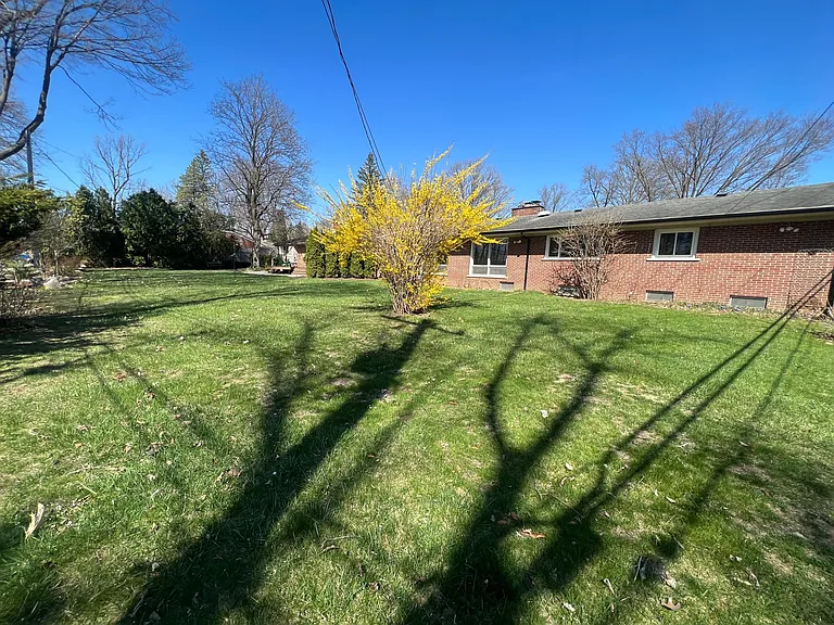 Arden Ln — Photo 4