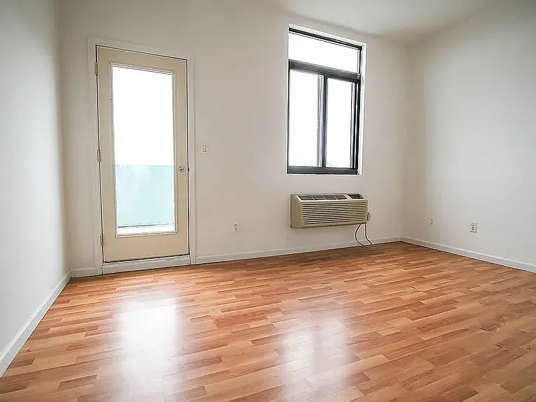 1471 Bushwick Ave #4R — Photo 4