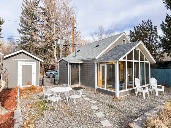 3rd image of 505 Parkhill Dr