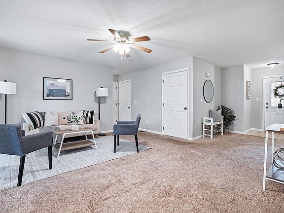 5th image of 302 Alcon Dr