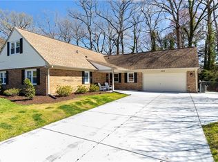 936 Duke Of Suffolk Dr, Virginia Beach, VA 23454