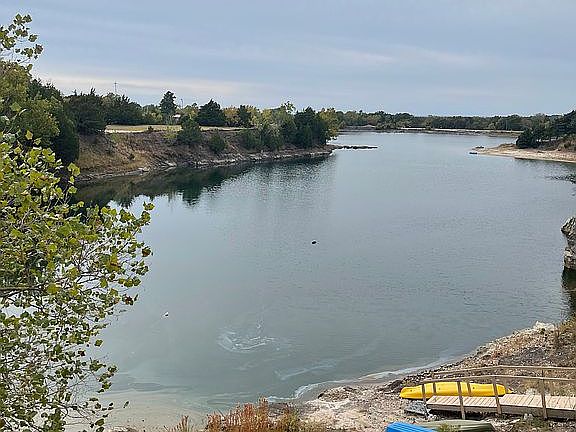 5th image of 317 Five Lakes Dr