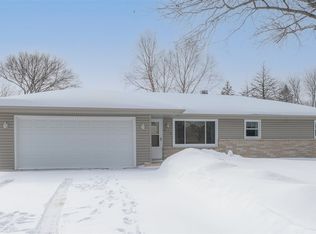 2973 Teton Dr, Rockford, IL 61109