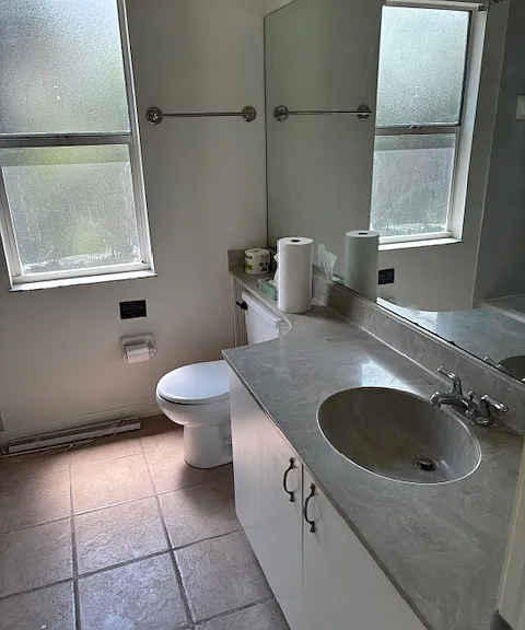 533 NW Avon Ave — Photo 4