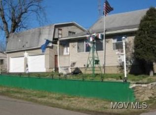 585 Coal Run Dr, Coal Run, OH 45721