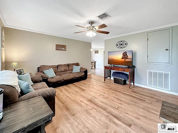 4th image of 106 Ashwood Dr