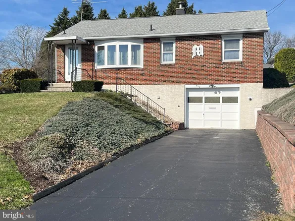 550 N 5th St, Hamburg, PA 19526