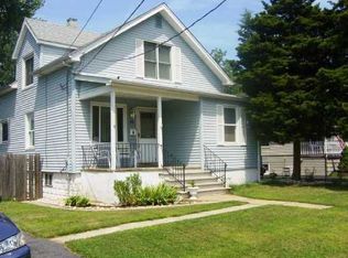 86 Grand St, Iselin, NJ 08830