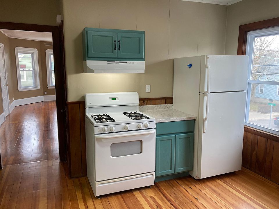 82 Durfee St 2, New Bedford, MA 02740 Zillow