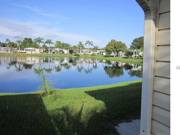 5th image of 945 Cortina Blvd