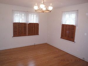 3rd image of 2726 N 72nd Ct