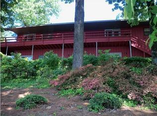 20 Ricky Dr, Muscle Shoals, AL 35661