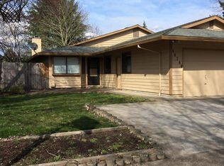 10740 SW Garden Park Pl, Tigard, OR 97223