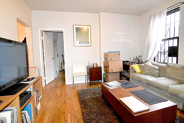 Rented by J Misrahi Realty Corp | media 16