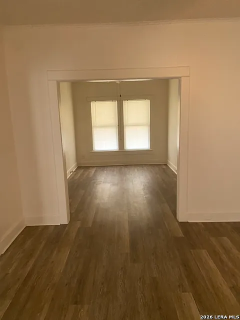 2 bed, 1.0 bath, 1040 sqft, $1,250 — Photo 2