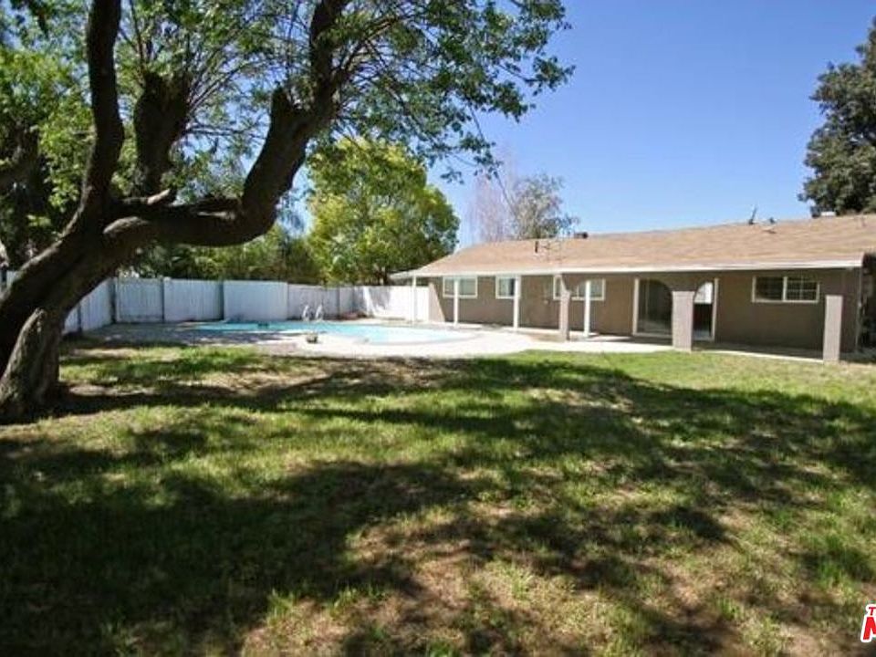 2nd image of 2748 Elizondo Ave