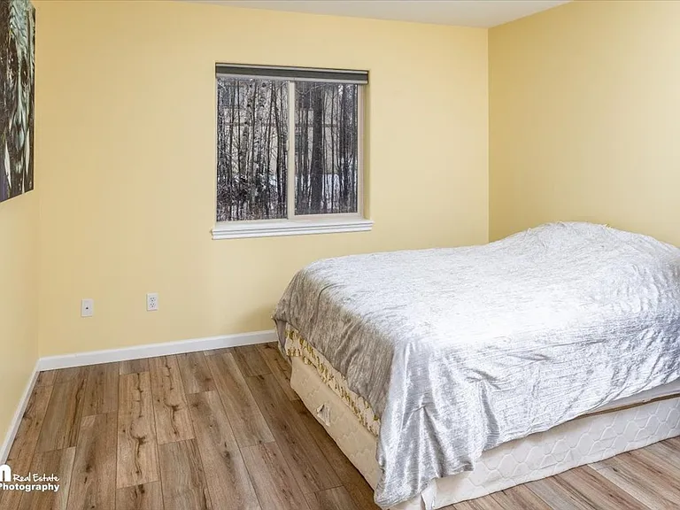 2895 S Avalon Cir — Photo 19