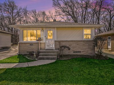 1534 10th St NW, Grand Rapids, MI, 49504