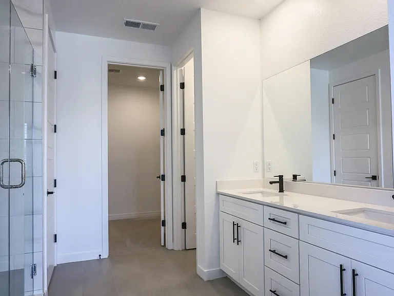 3068 W Orco Ln — Photo 15