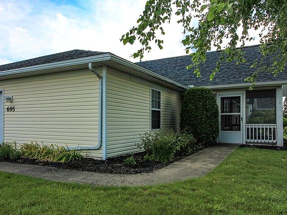 2nd image of 695 Villa Dr