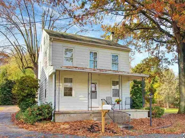 2556 Willow St, York, PA 17406