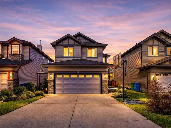 10 S Bridlerange Cir SW, Calgary, AB T2Y 5H4