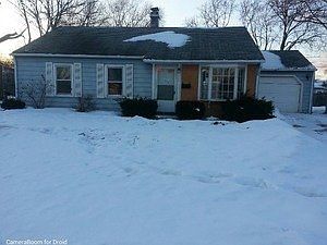 1st image of 310 Stratford Ln