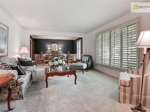 Formal Living & Dining