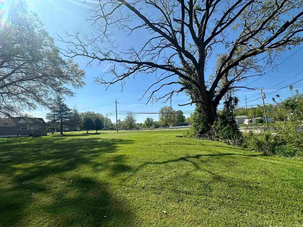0 A St NW, Linton, IN 47441