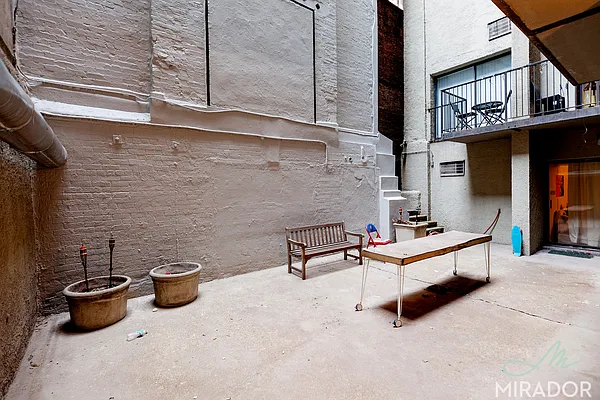 Rented by Mirador Real Estate | media 23