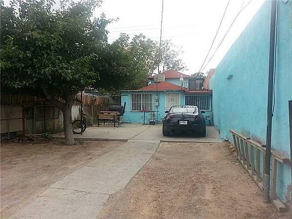 5th image of 2923 E San Antonio Ave
