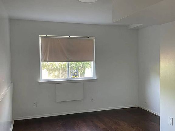4th image of 116 Hawley Ave #1F