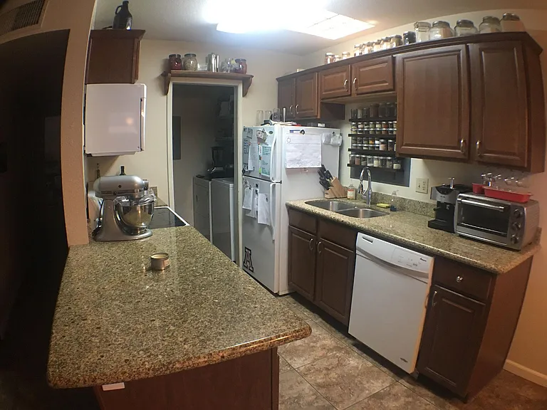 1710 N Santa Rita Ave #2 — Photo 10