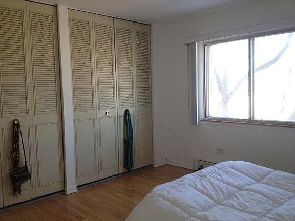 4th image of 205 W Miner St APT 205