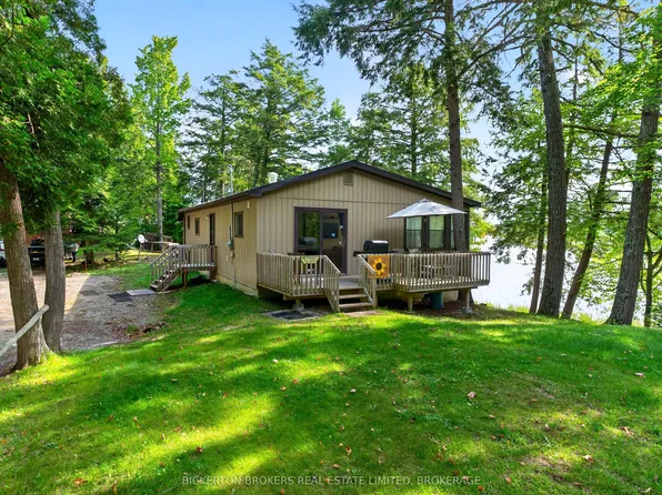 2 Ub6a Rd, Rideau Lakes, ON K0E 1G0