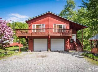 17305 N Juanita Loop, Eagle River, AK 99577