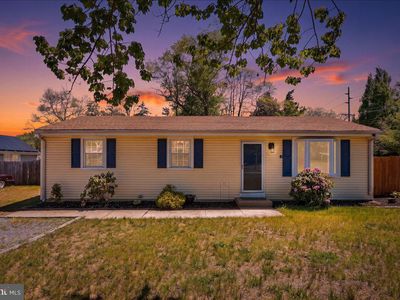 2 Del Sordo Dr, Sicklerville, NJ, 08081