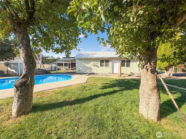 512 E Dayton Avenue, Dayton, WA 99328