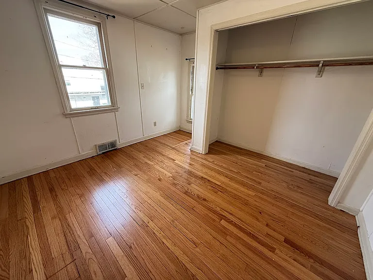 1812 Madison St #2 — Photo 5