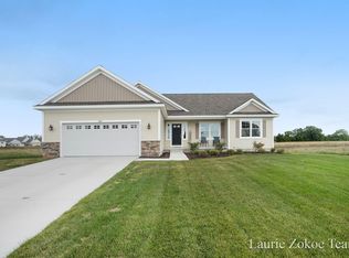 268 Plum Ln, Coopersville, MI