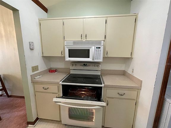 4th image of 395 Douglas Way #64