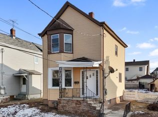 138 Plauderville Ave, Garfield, NJ 07026