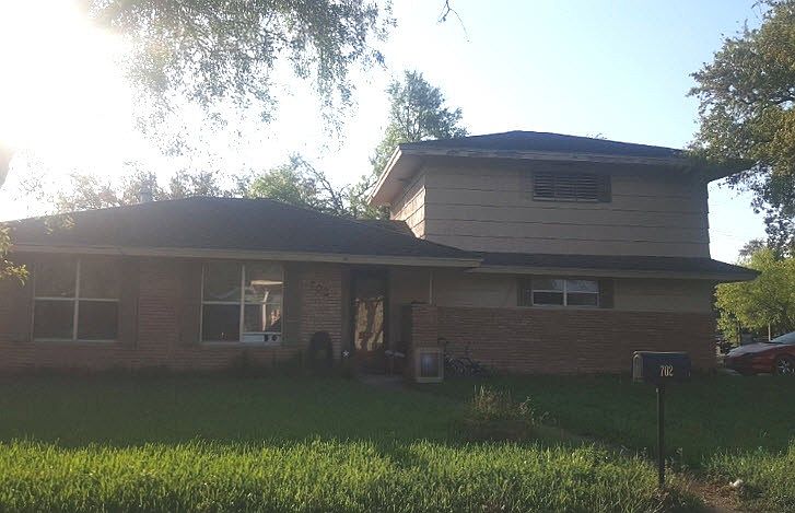 1st image of 702 Reynolds Ave