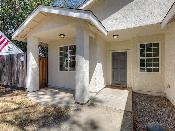 3rd image of 16740 Elder Creek Cir