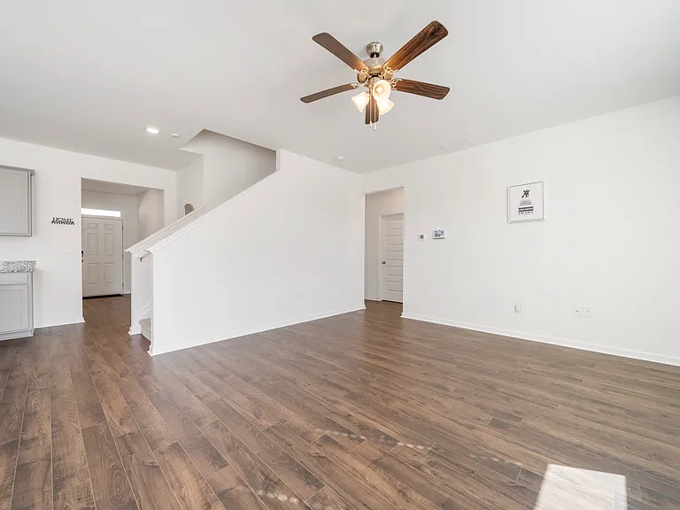 1593 Daisy May Ct #55 — Photo 8