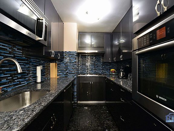 5th image of 61-20 Grand Central Pkwy #1511