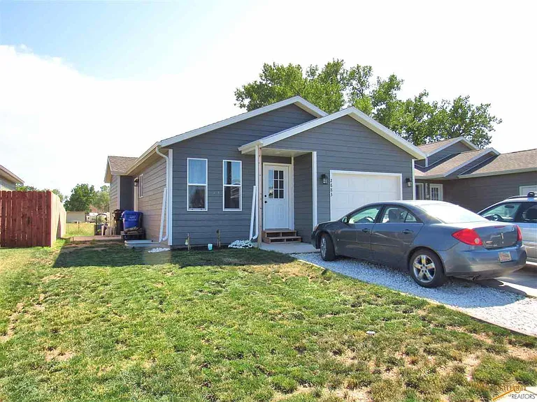 2883 Johnson Ranch Rd — Photo 1