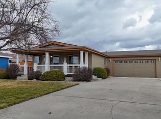 219 E Meadowmere Rd, Deer Park, WA 99006